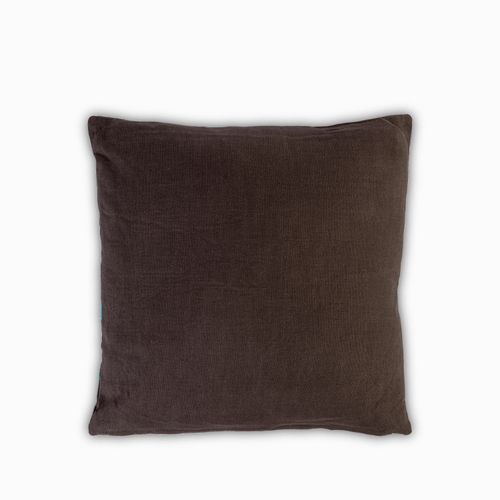 Cojín tigre con ramas