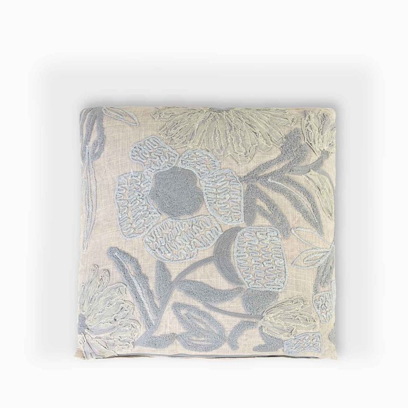 Cojin-beige-ramas-grises-45x45cm