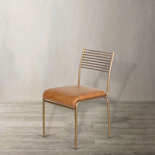 Silla Líneas doradas en cuero cognac