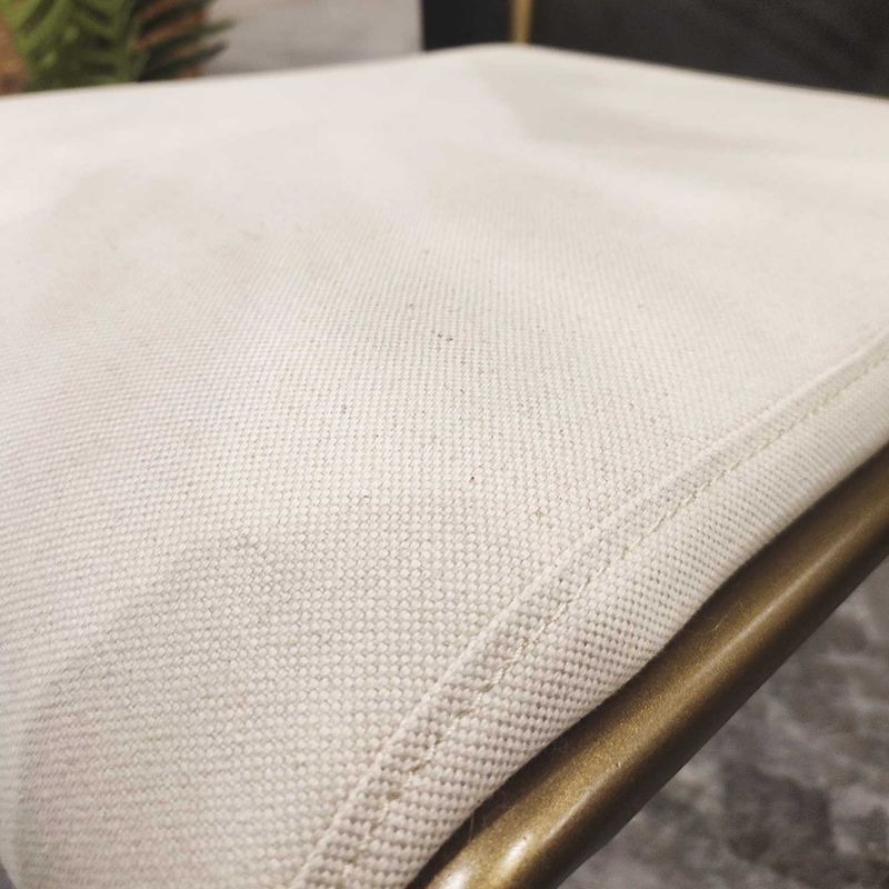 Silla-Lineas-Doradas-en-lino-beige