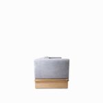 Sofa-base-madera-gris