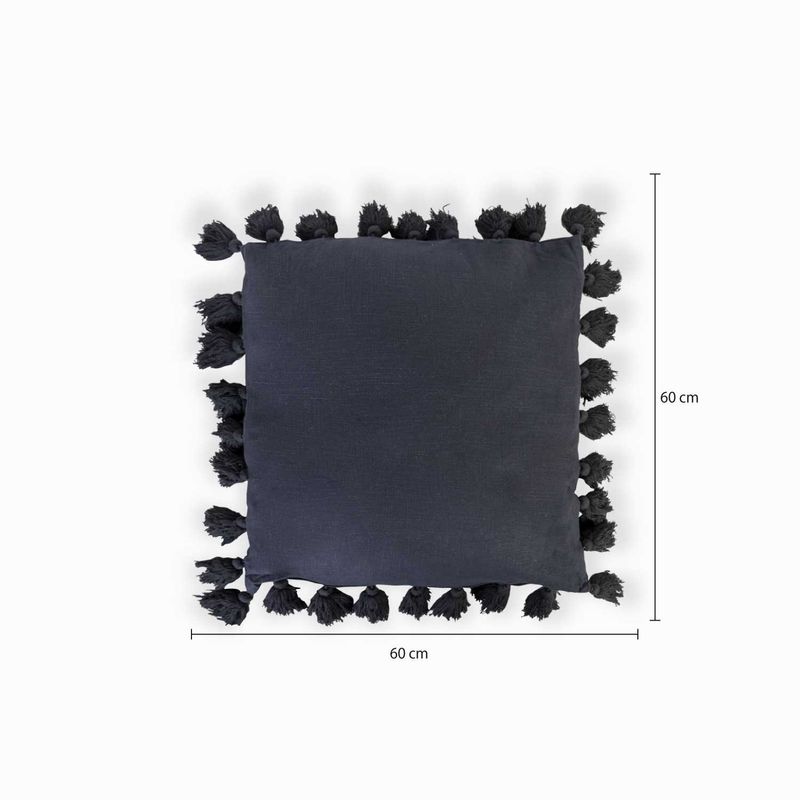 Cojin-borlas-negro-60x60cm