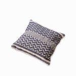 Cojin-lineas-gris-45x45cm