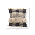 Cojin-negro-con-flecos-beige-45x45cm