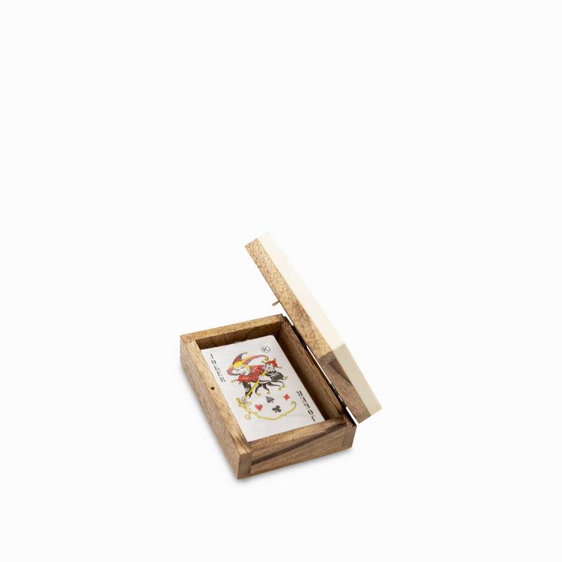 Caja-cartas-blanca