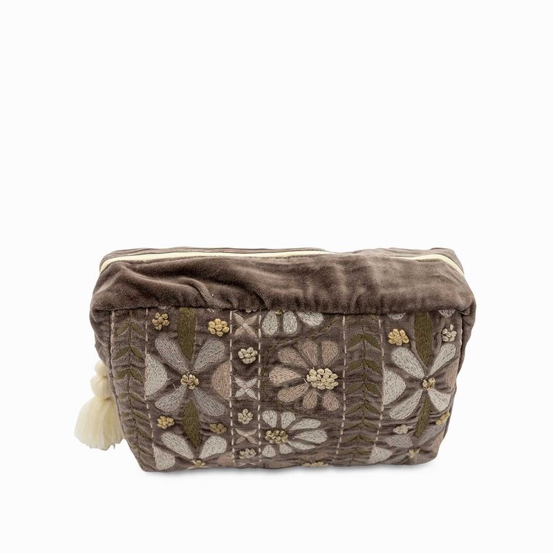 Bolsa-gris-flores-bordadas