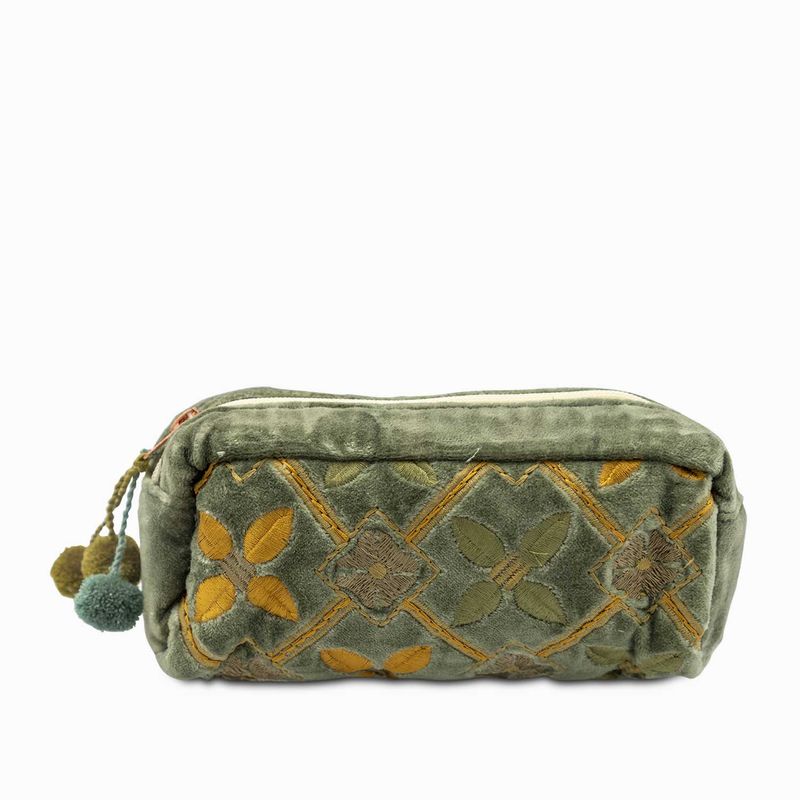 Bolsa-verde-flores-bordadas