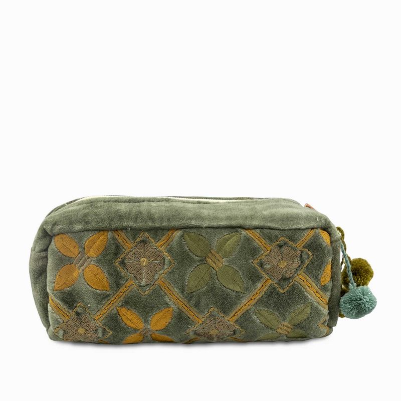 Bolsa-verde-flores-bordadas