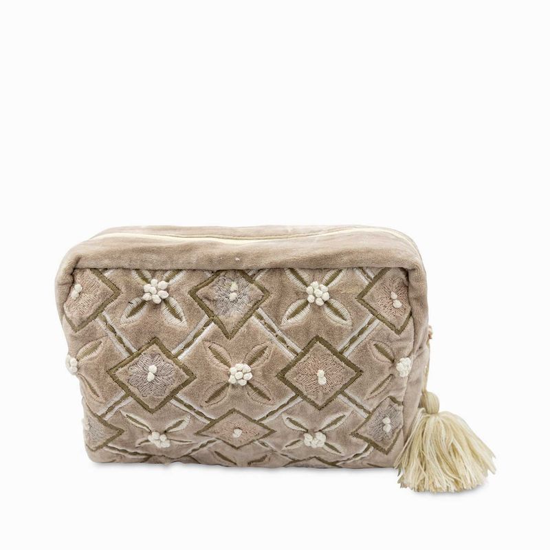 Bolsa-cubos-bordados