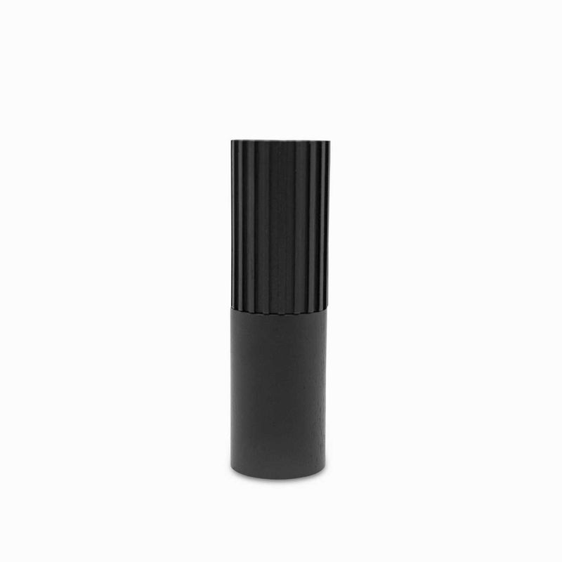 Moledor-de-sal-y-pimienta-blanco-negro