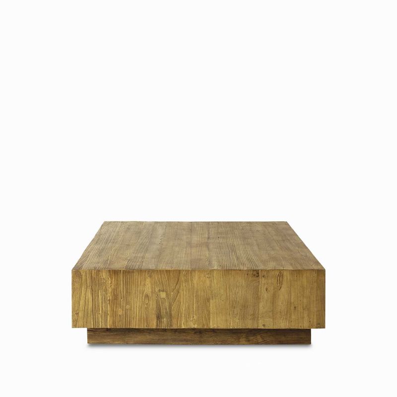 Mesa-de-centro-en-madera-cuadrada