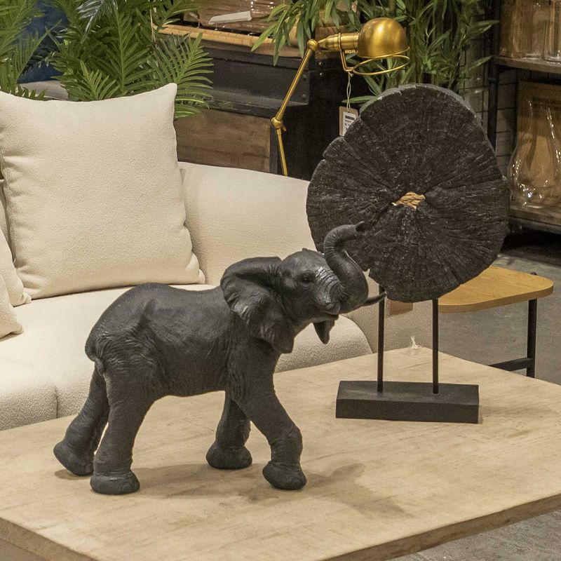 Elefante-colmillos