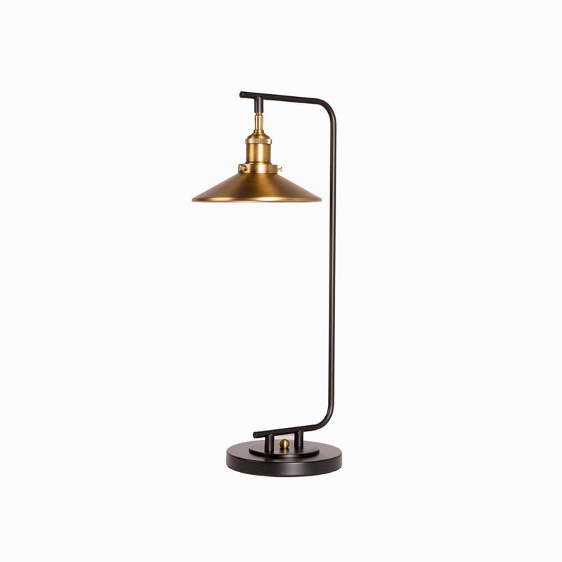 Lampara-de-mesa-Taller-brass