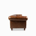 Sofa-Cuero-3-puestos-Capitoneado-miel