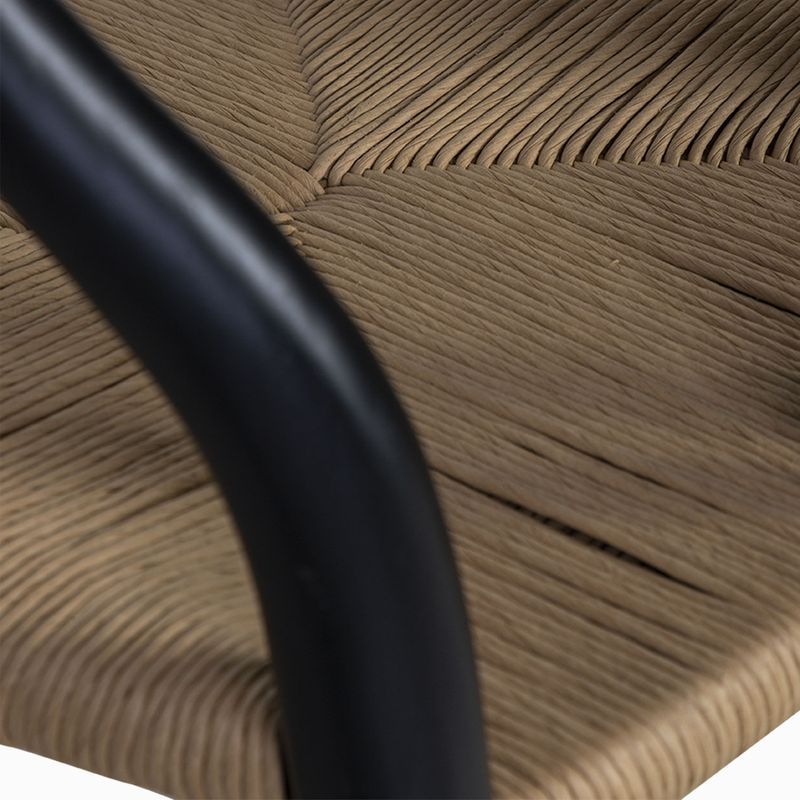 Silla-negra-en-v