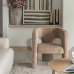 Poltrona-inez-cafe-claro-75X72X63