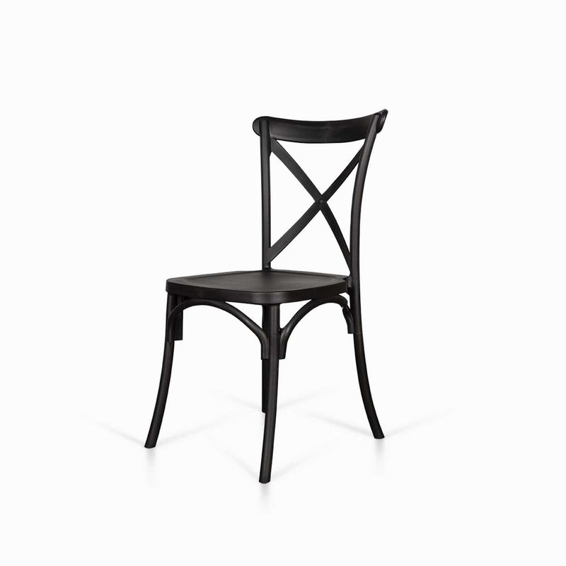 Silla-X-negra-en-plastico-apilable
