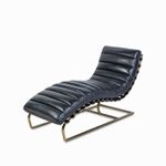 Silla-cuero-Relax-negra-pata-dorada