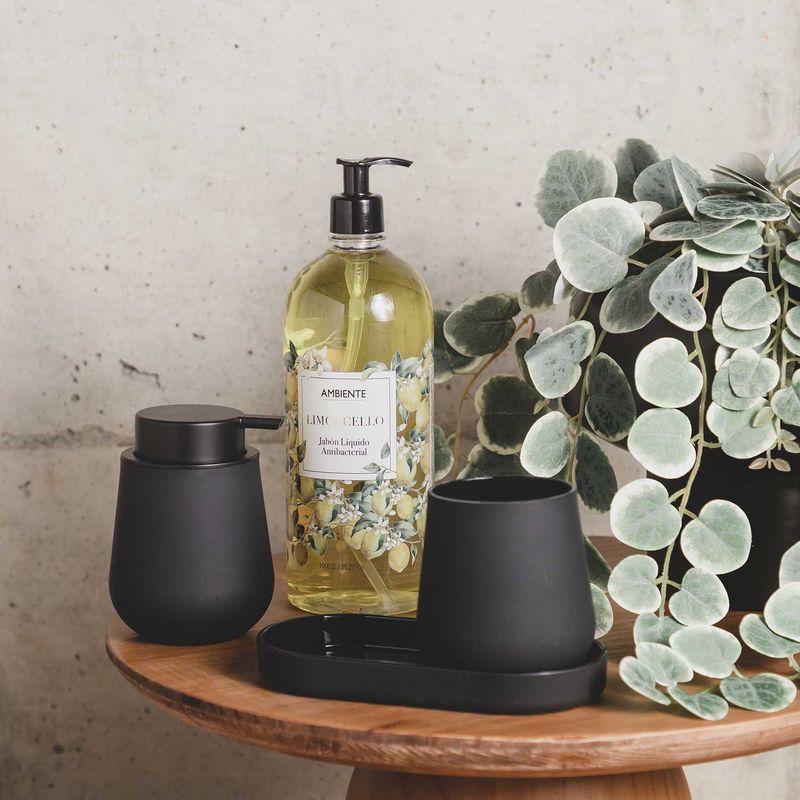 Set-para-baño-Britta-negro