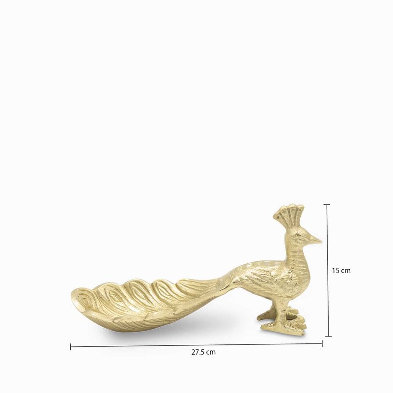 Pavo-real-dorado