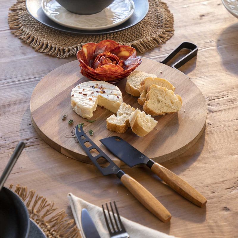 Set-tabla-redonda-acacia-30cm-y-cuchillos-para-el-queso