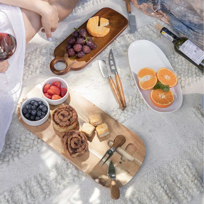 Set-de-tabla-para-queso-con-salseras