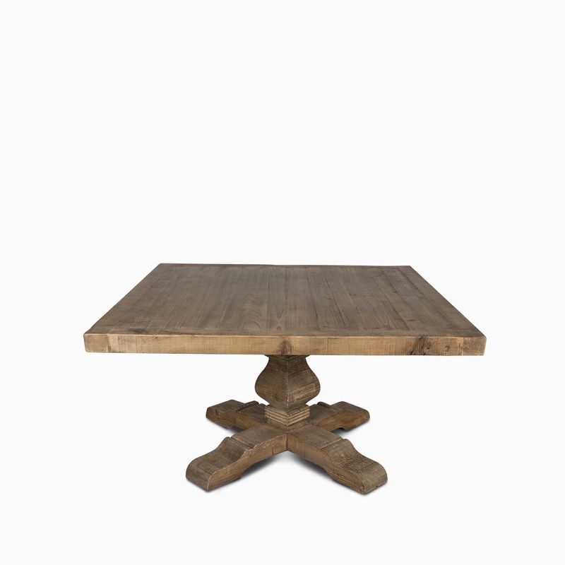 Mesa-comedor-cuadrada