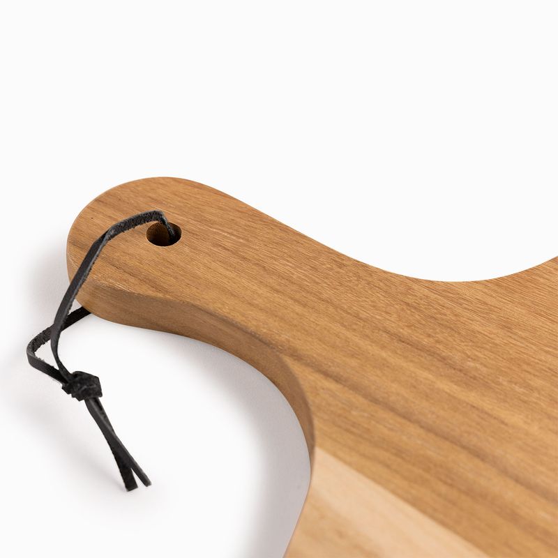 Tabla-en-teca-irregular